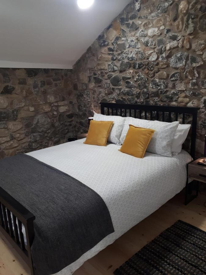The Stonehouse, In The Heart Of Ballycastle Bagian luar foto